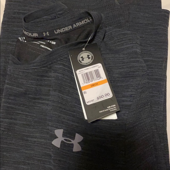 🐝 🆕  NWT Under Armour heat gear top - Picture 7 of 7